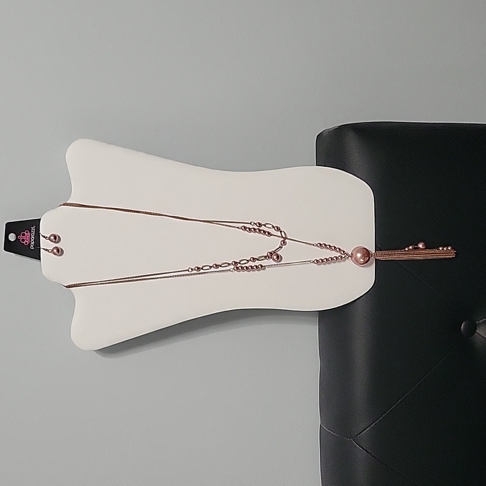 Paparazzi vintage Abstract Elegance necklace